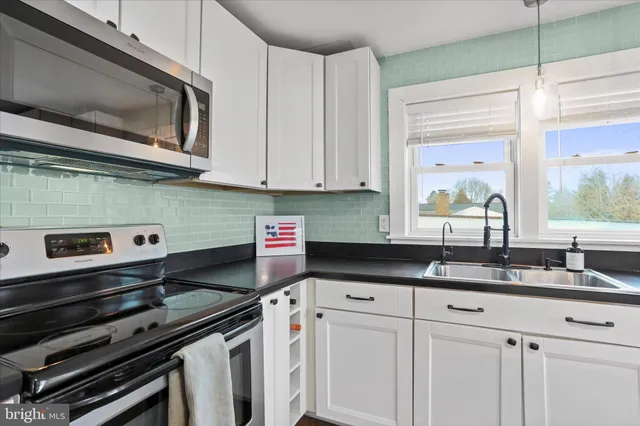 $239,900 | 7974 Tomstown Road, Waynesboro, PA 17268