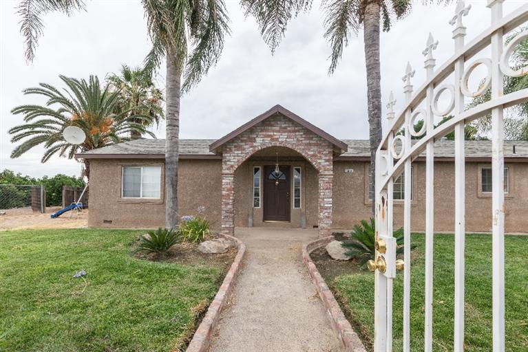 4663 Cove Road Reedley, CA 93654 - Photo 1 of 32 Gallery Image 1