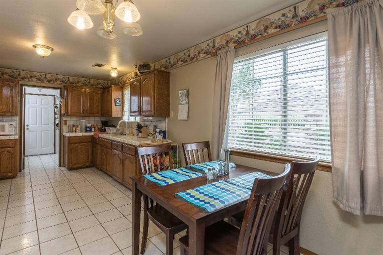 4663 Cove Road Reedley, CA 93654 - Photo 11 of 32 Gallery Image 11