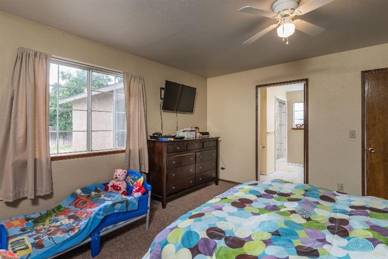 4663 Cove Road Reedley, CA 93654 - Photo 15 of 32 Gallery Image 15
