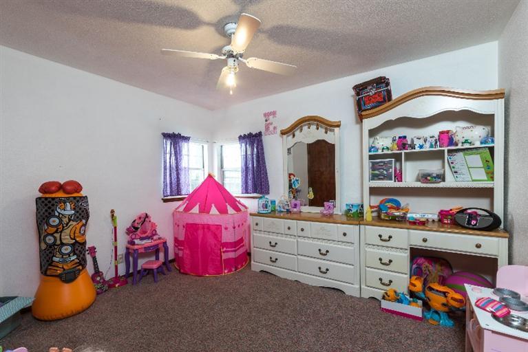 4663 Cove Road Reedley, CA 93654 - Photo 17 of 32 Gallery Image 17