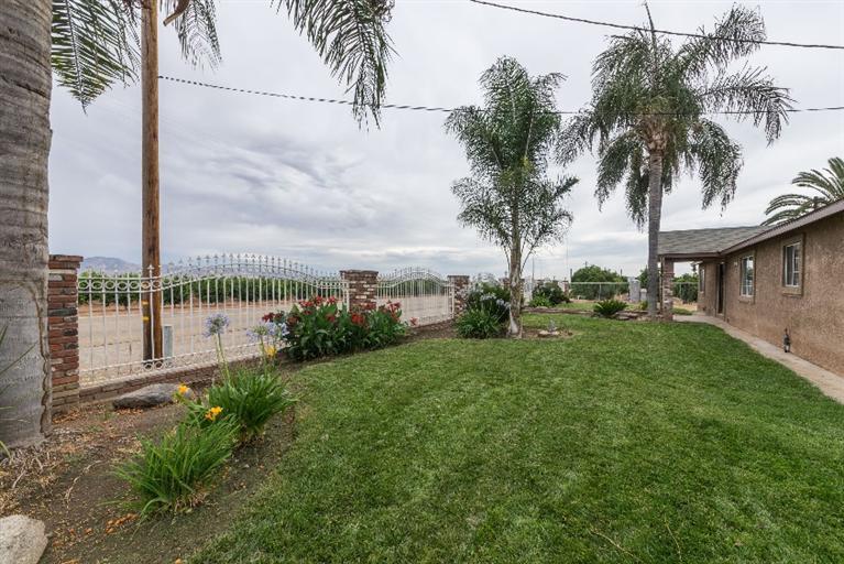 4663 Cove Road Reedley, CA 93654 - Photo 3 of 32 Gallery Image 3