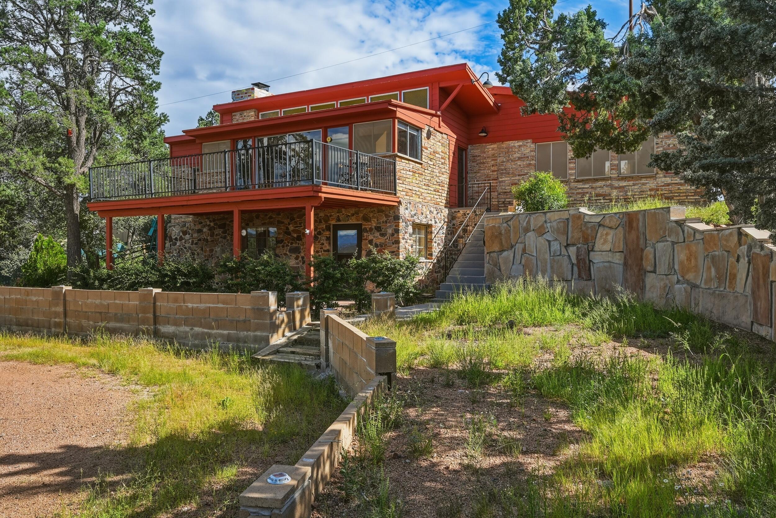 901 West Rim View Road Payson, AZ 85541 - Photo 5 of 59 Gallery Image 5