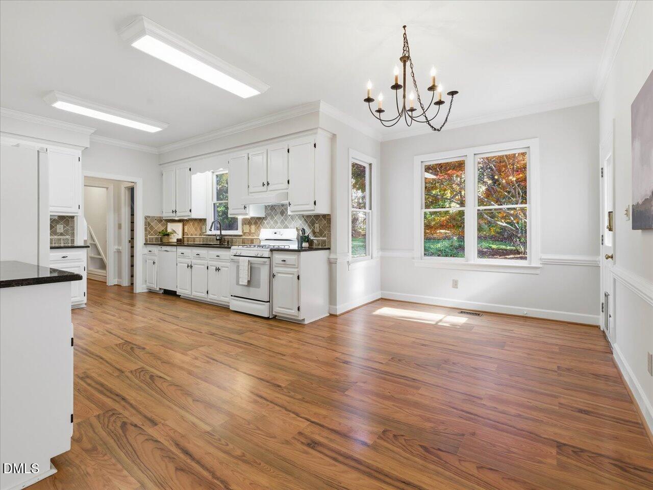 4205 Hayward Road Durham, NC 27705 - Photo 29 of 98 29-Informal Dining