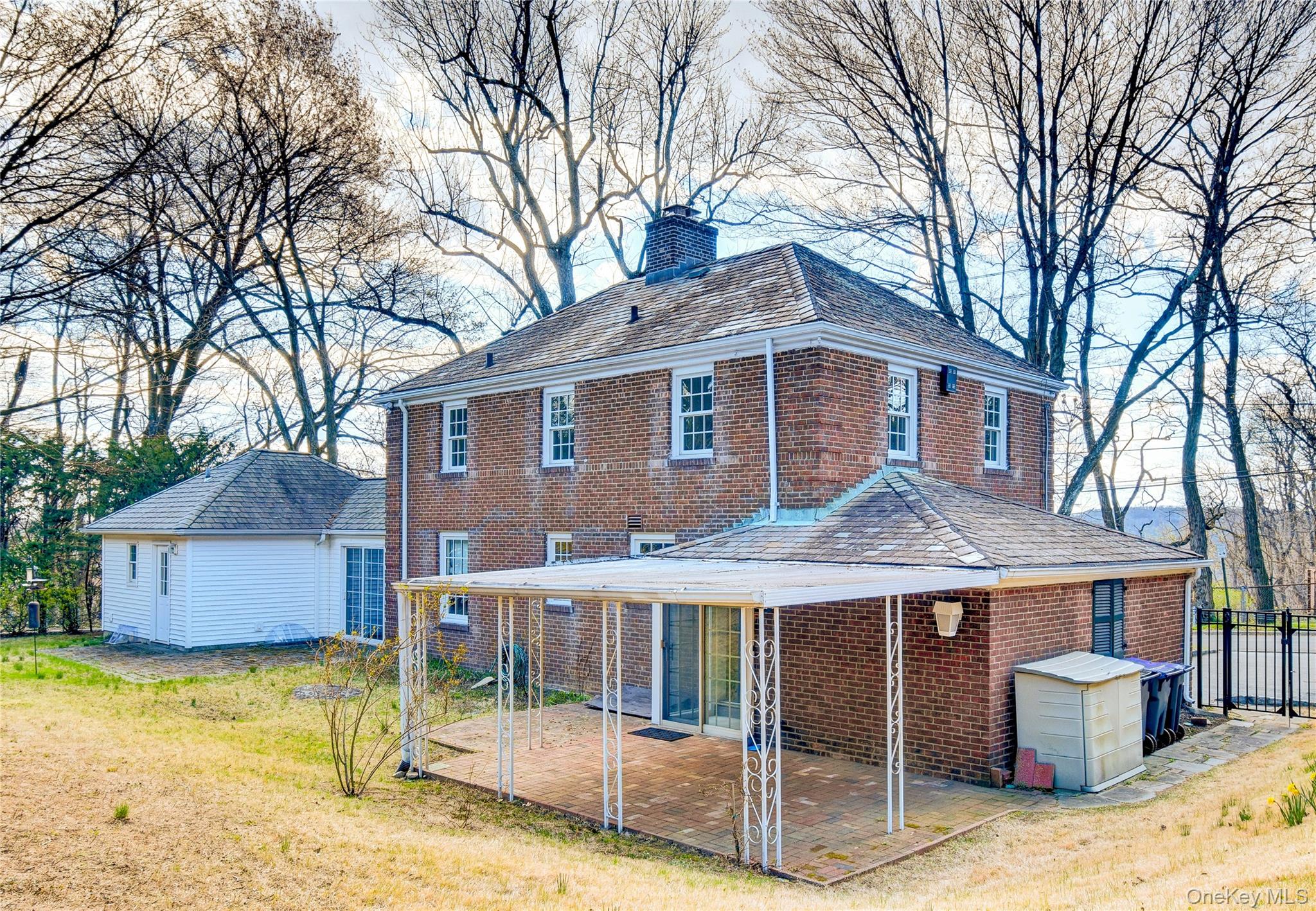 61 Kathwood Road White Plains, NY 10607 - Photo 40 of 47