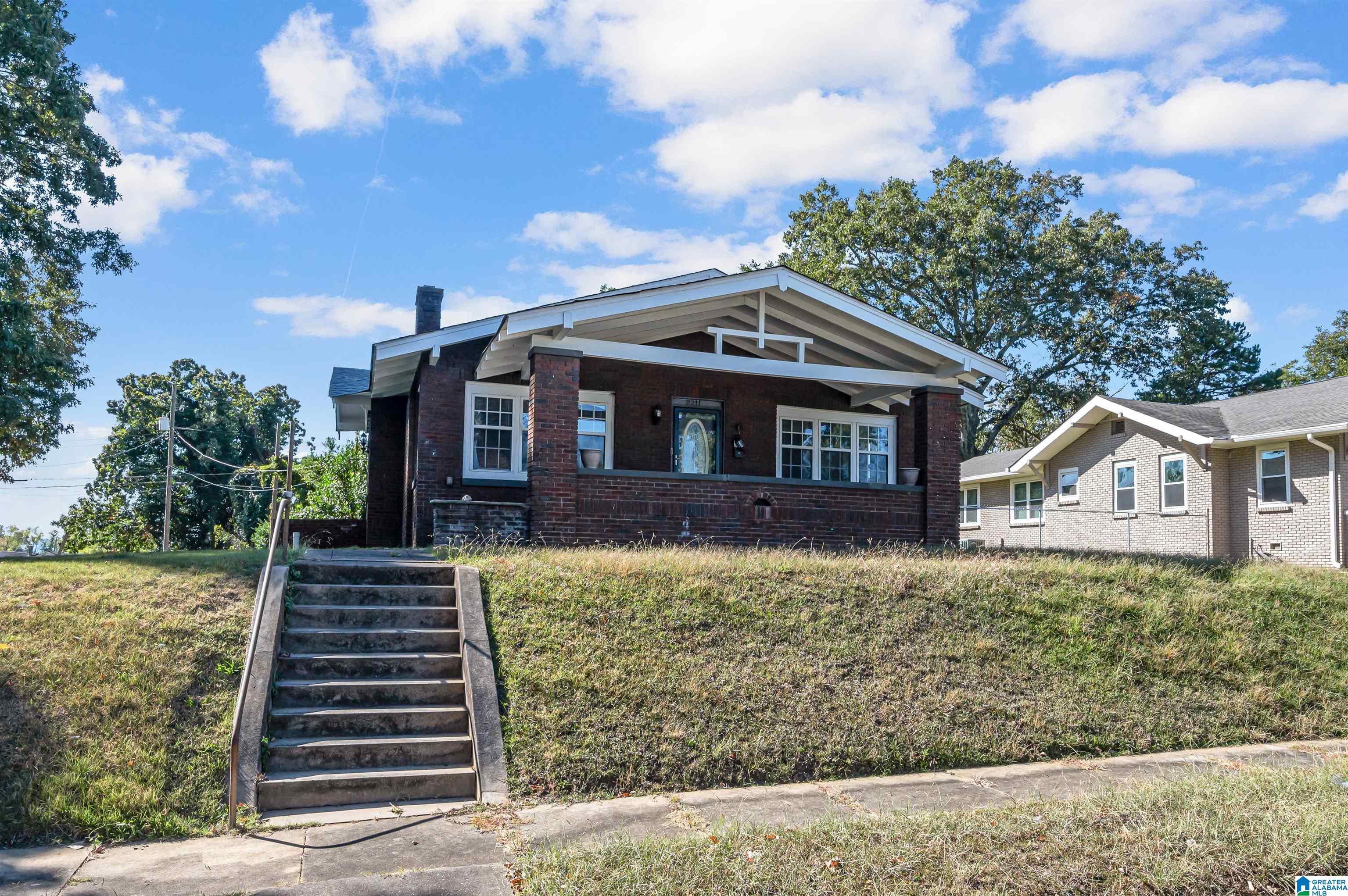 2211 25th Street Southwest Birmingham, AL 35208 - Photo 2 of 30
