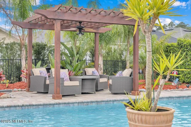 $879,000 | 43 Pine Manor Drive, Jacksonville, FL 32081