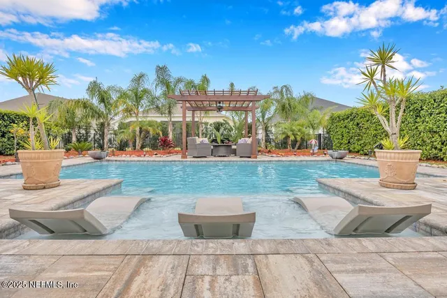 $879,000 | 43 Pine Manor Drive, Jacksonville, FL 32081