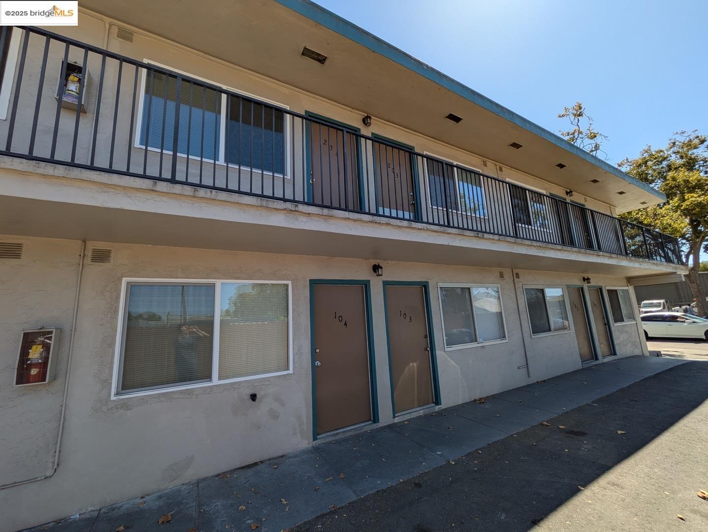 1213 San Pablo Avenue Berkeley, CA 94706 - Photo 7 of 13