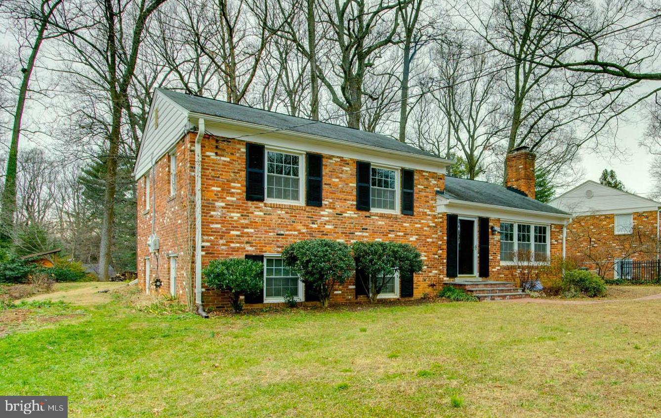 7309 Pinecastle Road Falls Church, VA 22043 - Photo 49 of 57 Trees in front and back, but sunny side area.