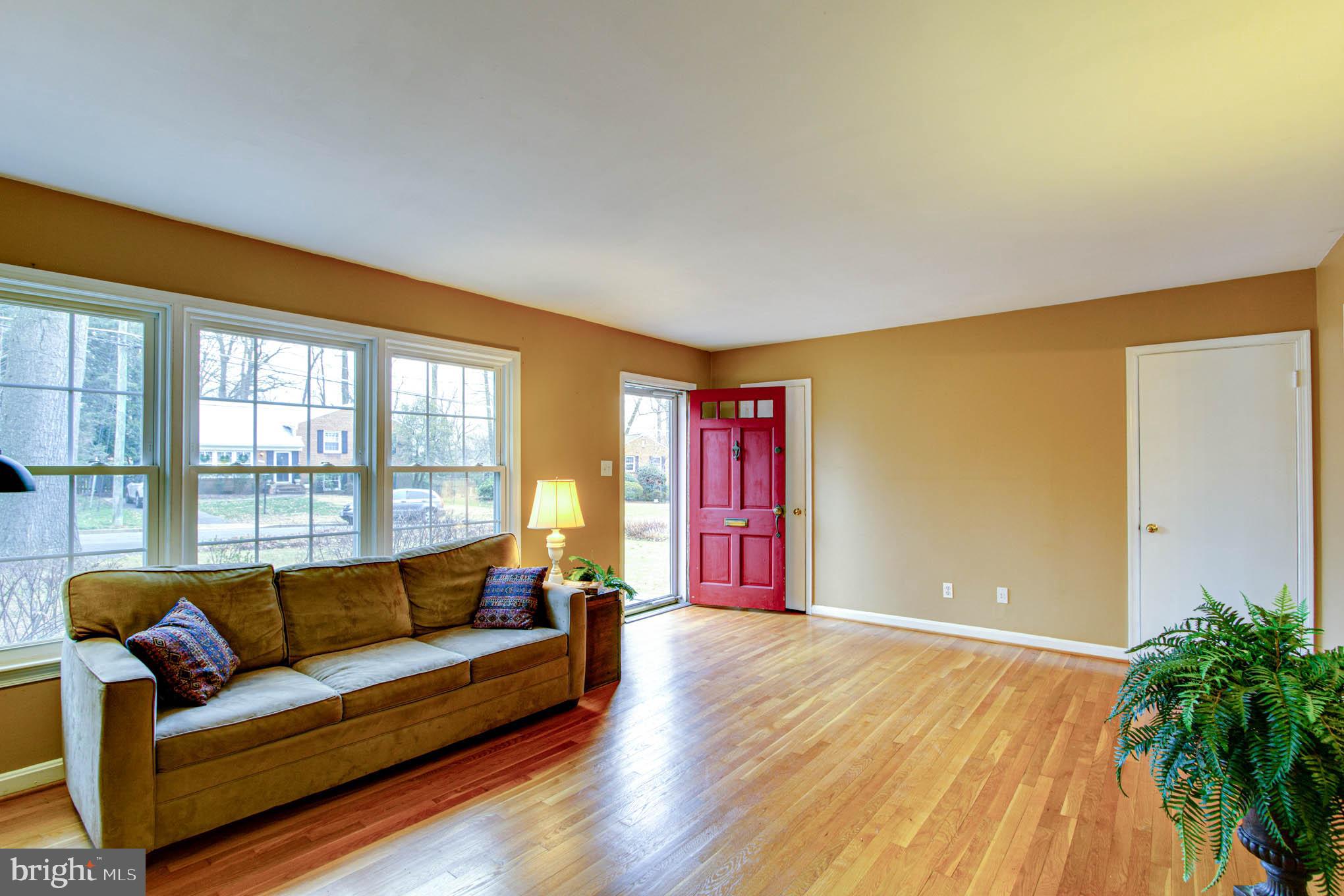 7309 Pinecastle Road Falls Church, VA 22043 - Photo 6 of 57 Living room has coat closet behind entry door.