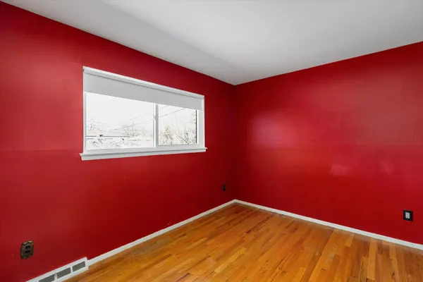 $225,000 | 27317 Welsh Drive, Warren, MI 48092