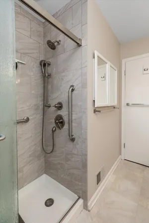 $225,000 | 27317 Welsh Drive, Warren, MI 48092