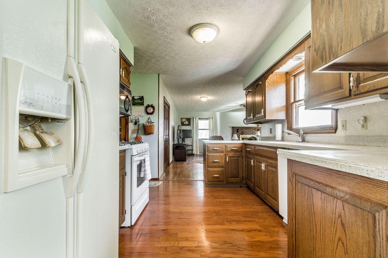 3295 Liberty Road Delaware, OH 43015 - Photo 11 of 37 Gallery Image 11