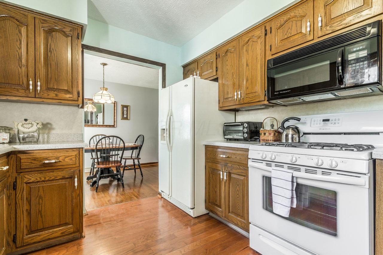 3295 Liberty Road Delaware, OH 43015 - Photo 13 of 37 Gallery Image 13