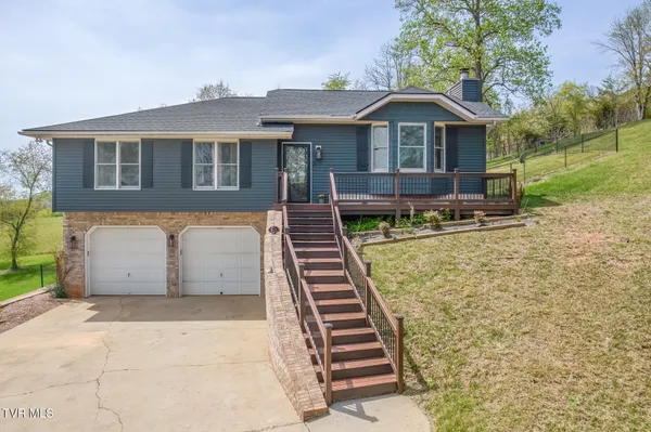 $429,000 | 4127 Grey Fox Drive, Kingsport, TN 37664