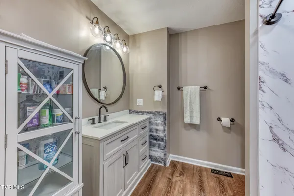 $429,000 | 4127 Grey Fox Drive, Kingsport, TN 37664