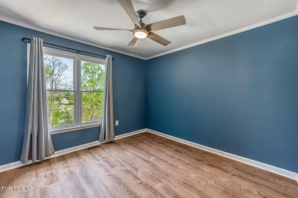 $429,000 | 4127 Grey Fox Drive, Kingsport, TN 37664