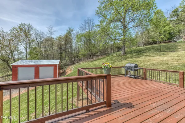 $429,000 | 4127 Grey Fox Drive, Kingsport, TN 37664