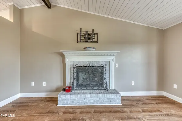 $429,000 | 4127 Grey Fox Drive, Kingsport, TN 37664