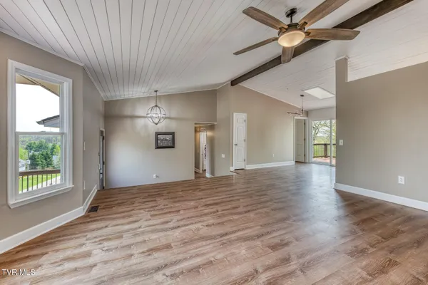 $429,000 | 4127 Grey Fox Drive, Kingsport, TN 37664