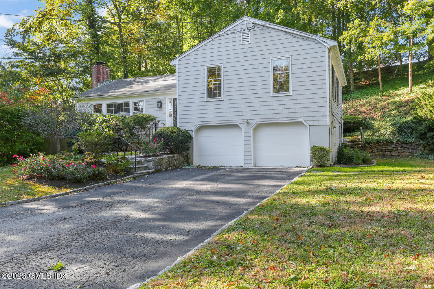 6 Pintail Lane Greenwich, CT 06830 - Photo 36 of 41 a front view of house with yard and green space