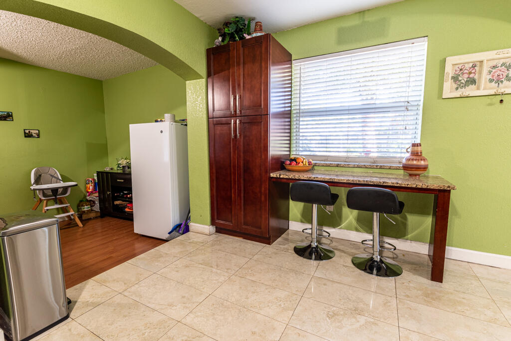 5912 Banana Road Royal Palm Estates, FL 33413 - Photo 13 of 23 DSC_0074-HDR