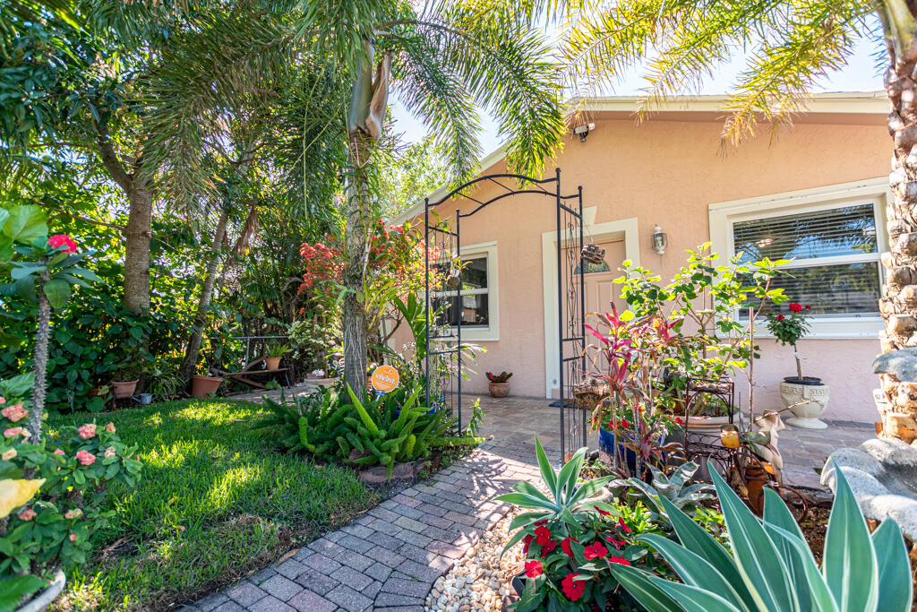 5912 Banana Road Royal Palm Estates, FL 33413 - Photo 22 of 23 DSC_0142-HDR