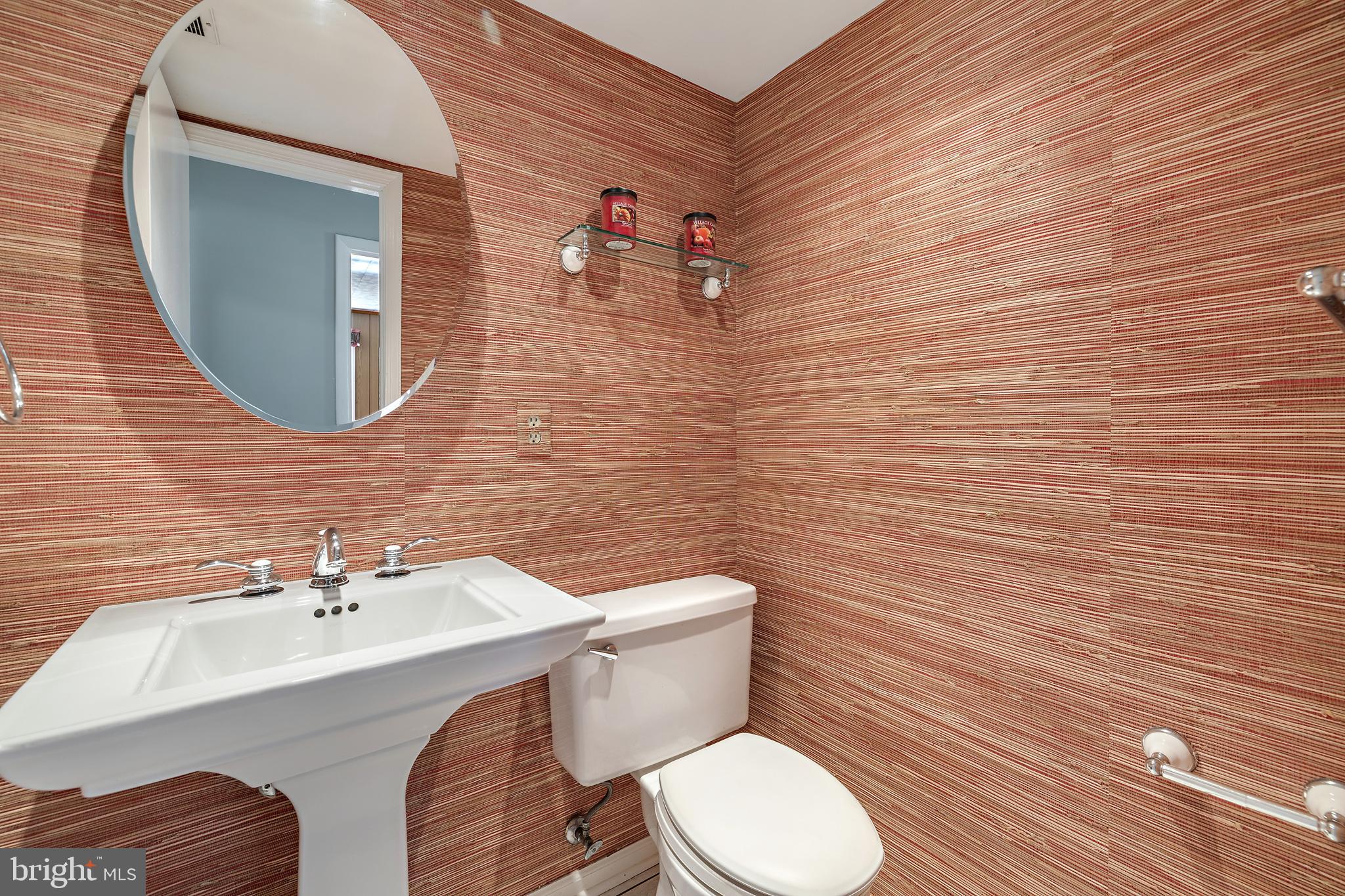 4906 Ten Mills Road Columbia, MD 21044 - Photo 23 of 54 Half bath