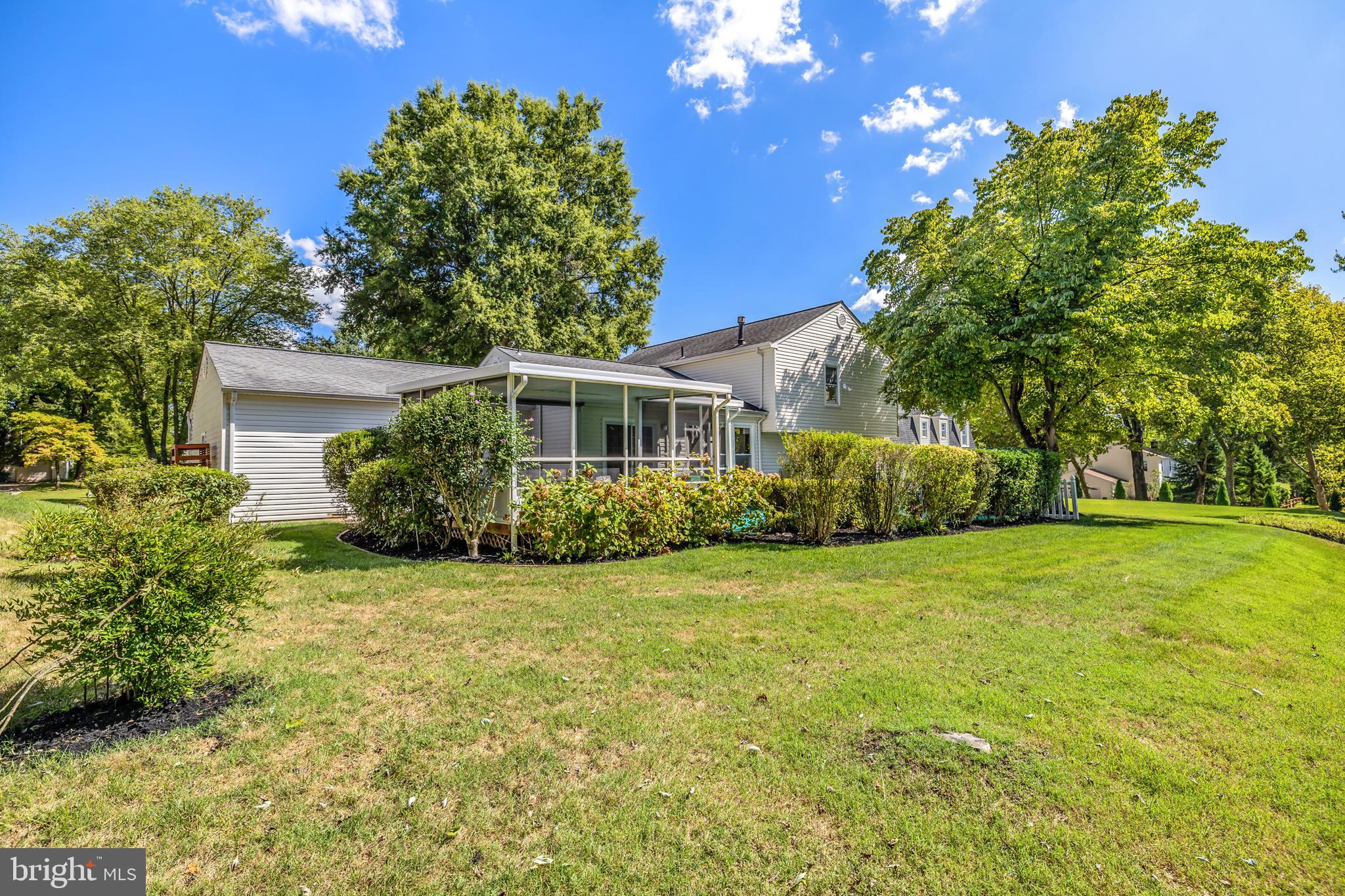 4906 Ten Mills Road Columbia, MD 21044 - Photo 48 of 54 Rear view