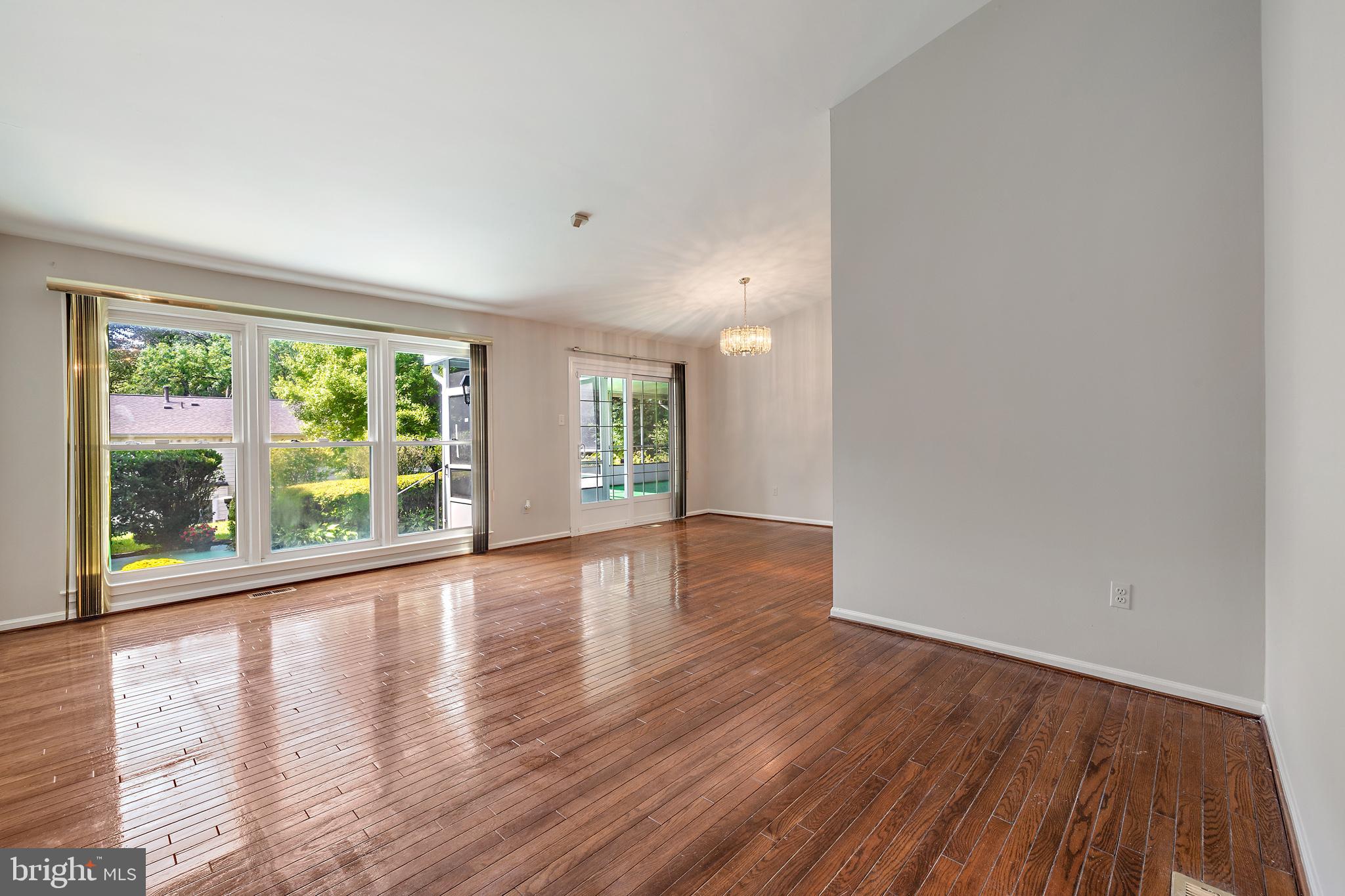 4906 Ten Mills Road Columbia, MD 21044 - Photo 8 of 54 Natural light filled living room