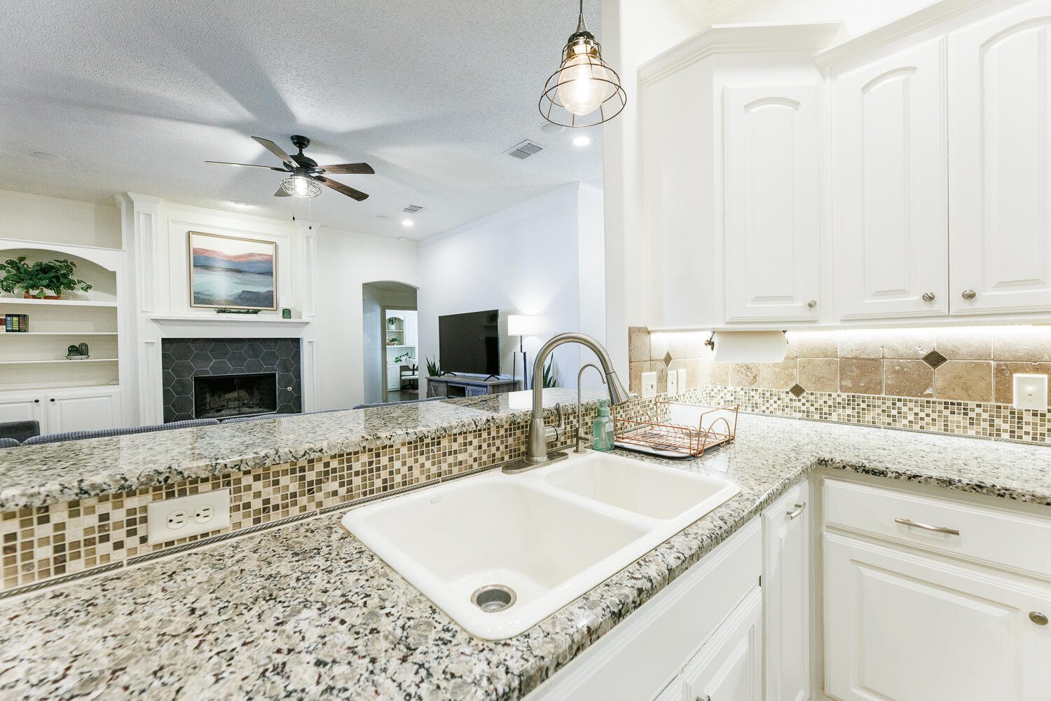 3012 109th Street Lubbock, TX 79423 - Photo 21 of 60 Kitchen