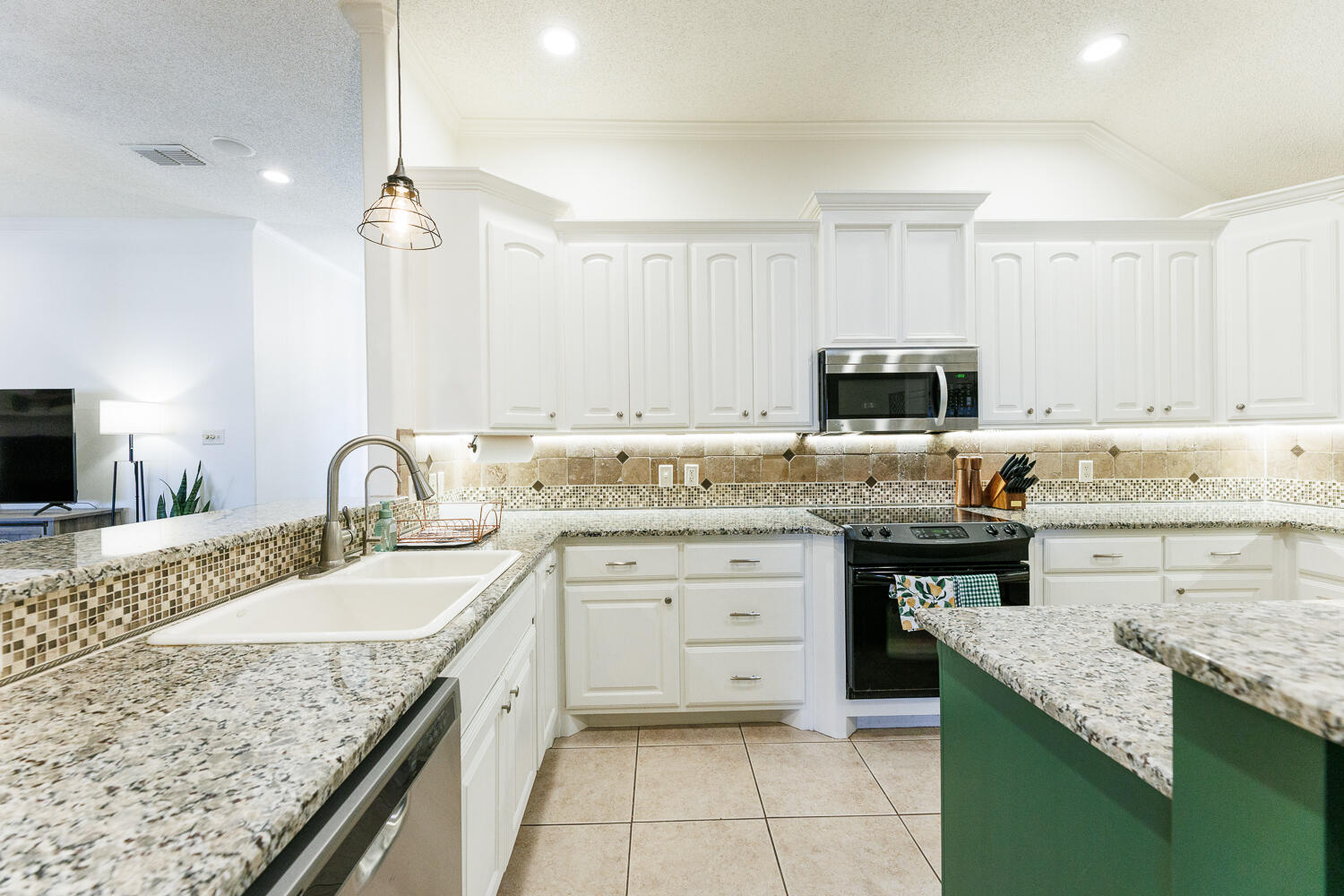 3012 109th Street Lubbock, TX 79423 - Photo 22 of 60 Kitchen