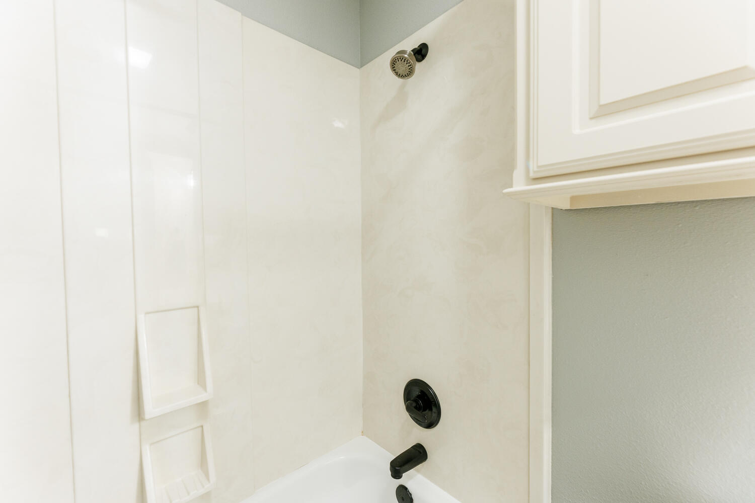 3012 109th Street Lubbock, TX 79423 - Photo 39 of 60 Second Bathroom