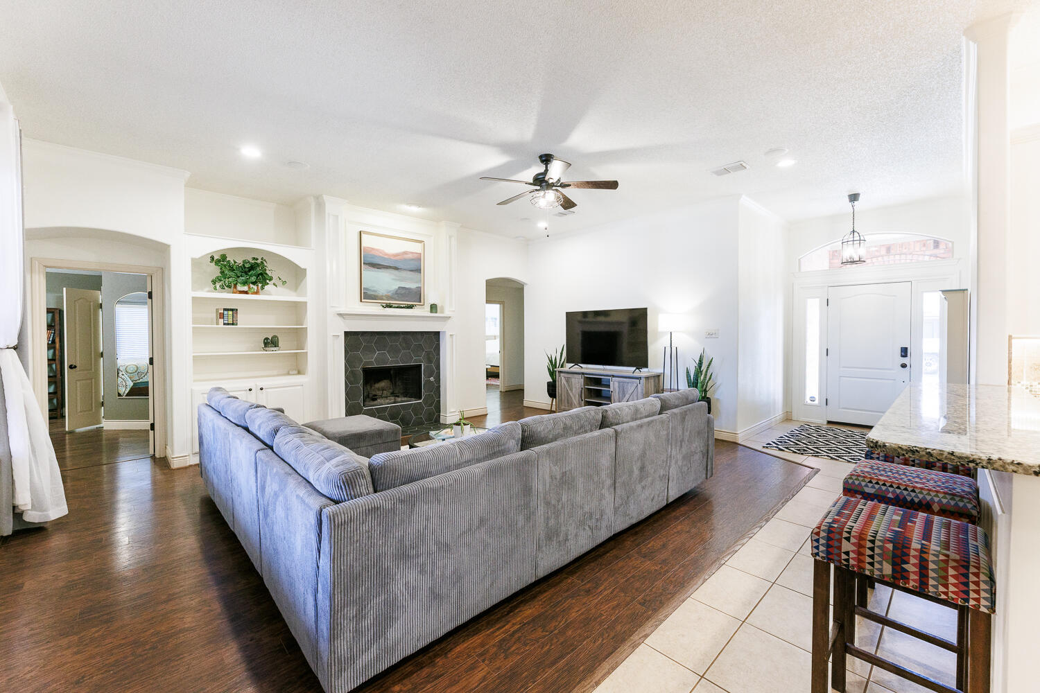 3012 109th Street Lubbock, TX 79423 - Photo 8 of 60 Living Area