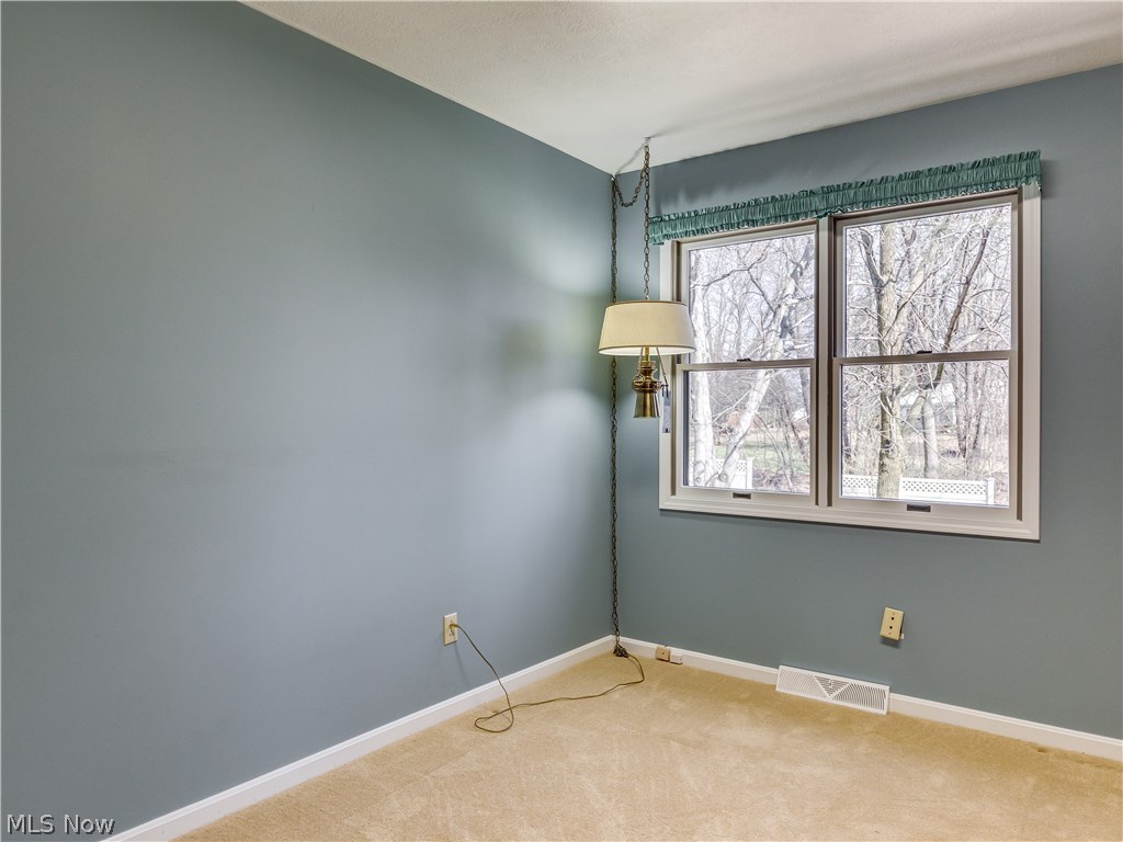 3321 Stanley Road Akron, OH 44333 - Photo 21 of 35 Gallery Image 21
