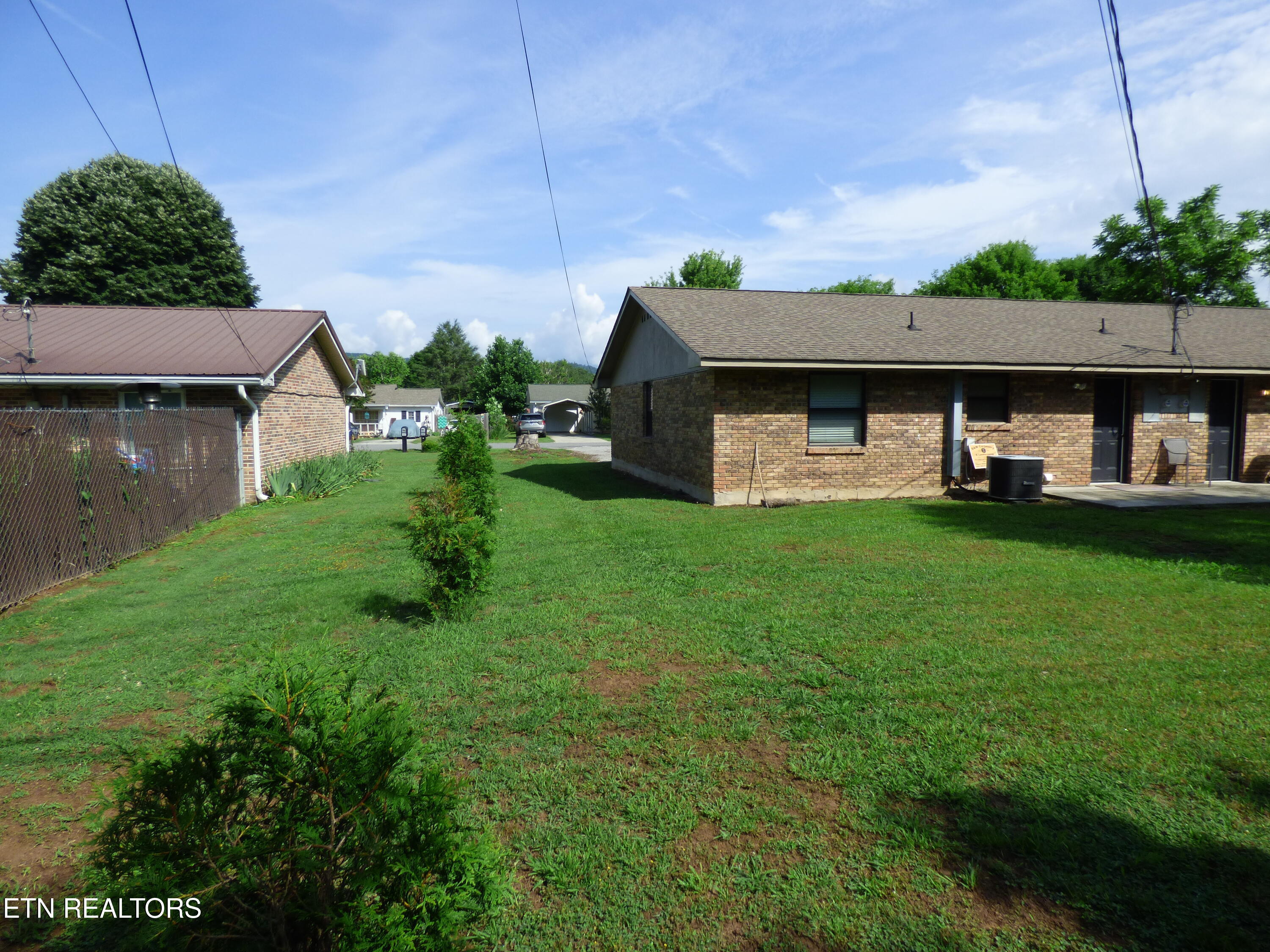 153 Travis Drive Spring City, TN 37381 - Photo 37 of 45 P1080918