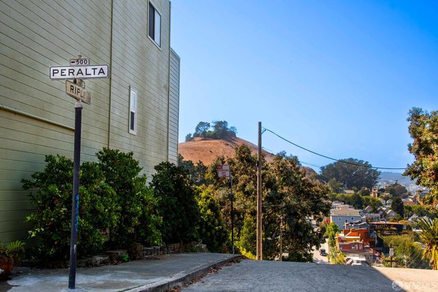 $1,350,000 | 569 Peralta Avenue, San Francisco, CA 94110