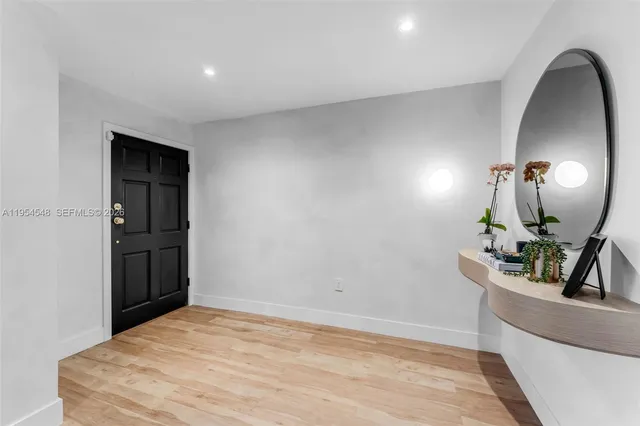 $925,000 | 6611 Southwest 72nd Street, Unit 38, South Miami, FL 33143