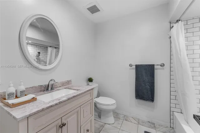 $925,000 | 6611 Southwest 72nd Street, Unit 38, South Miami, FL 33143