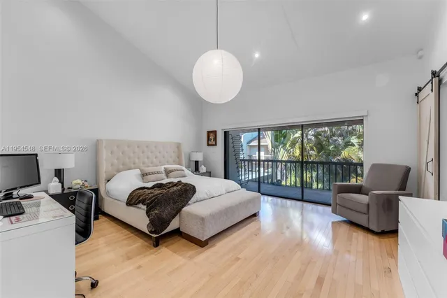 $925,000 | 6611 Southwest 72nd Street, Unit 38, South Miami, FL 33143