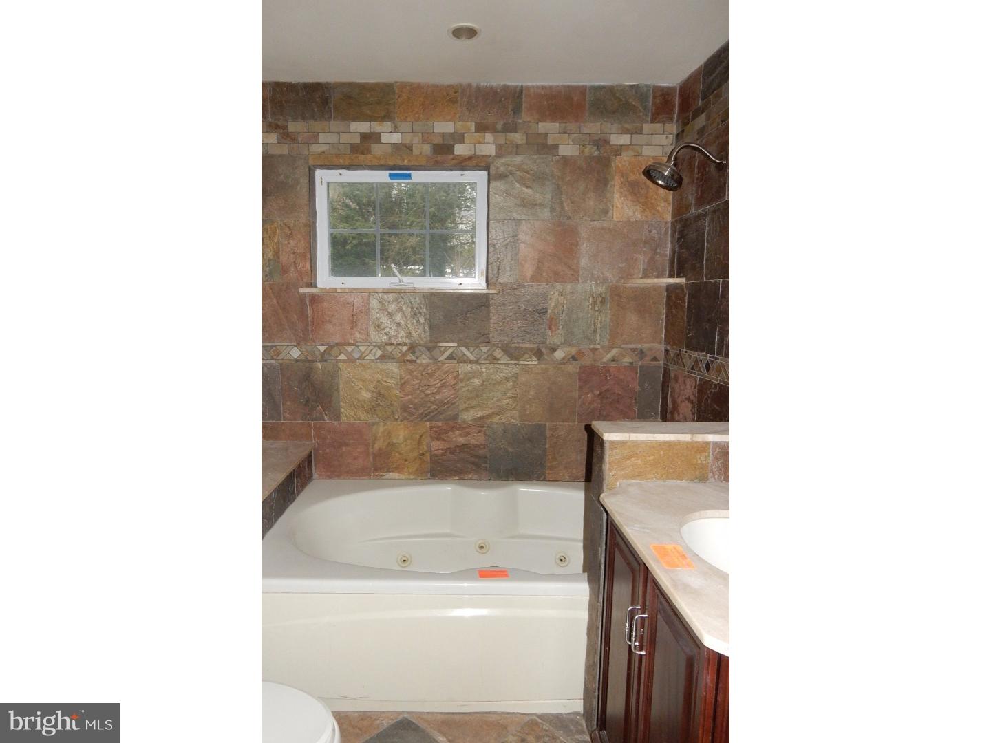 1521 Shoemaker Road Abington, PA 19001 - Photo 16 of 25