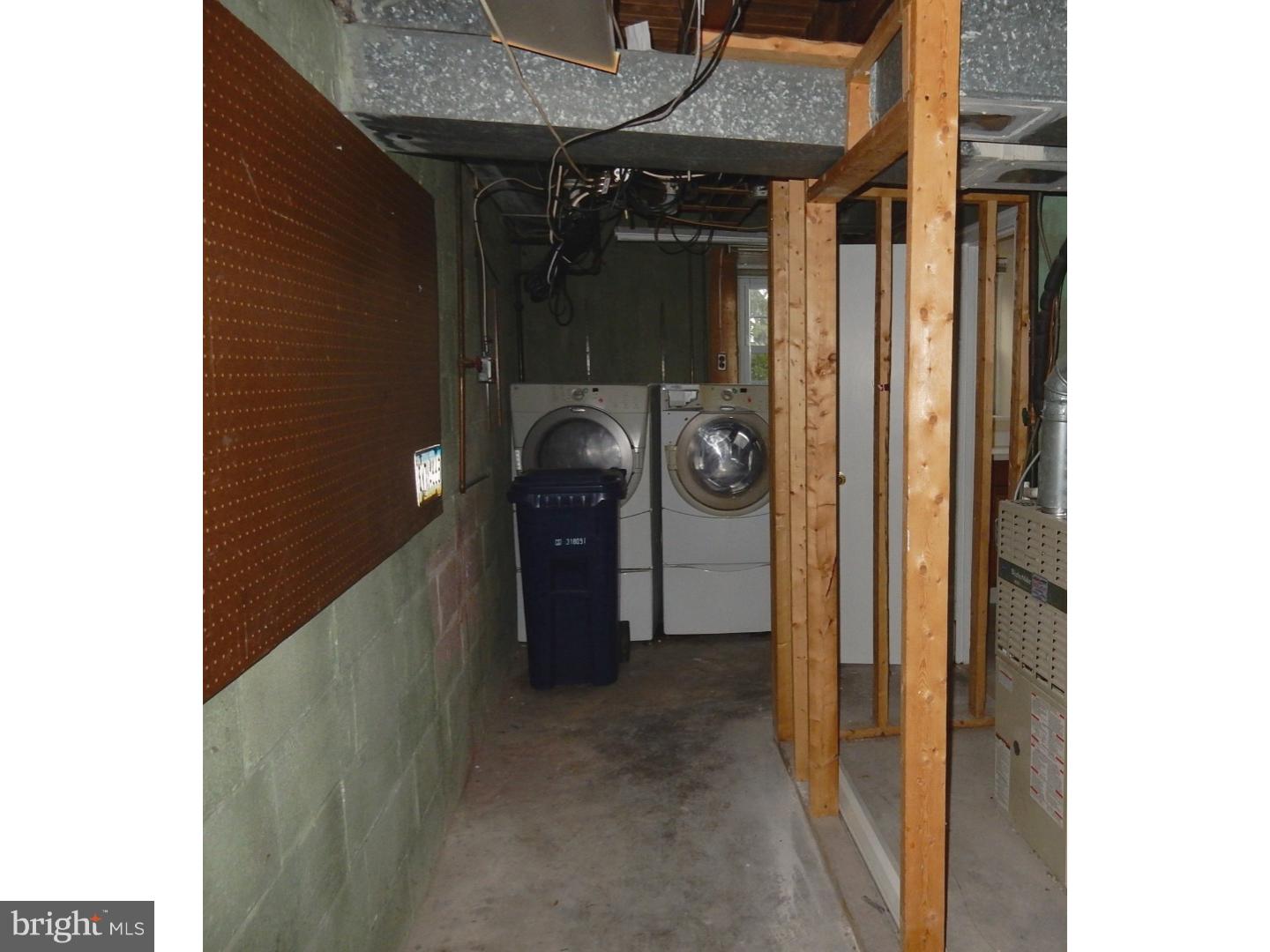 1521 Shoemaker Road Abington, PA 19001 - Photo 19 of 25
