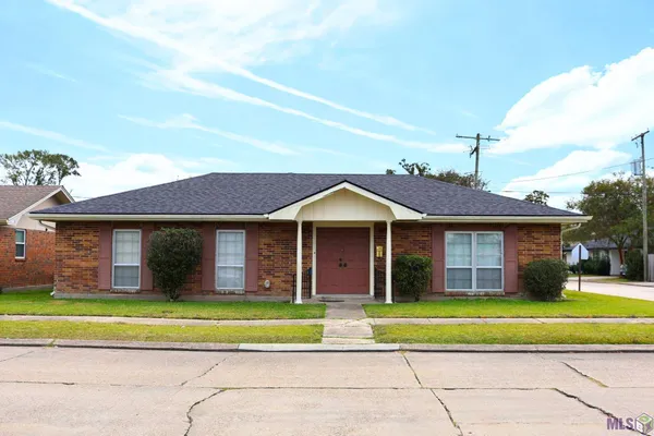 $199,900 | 300 Malibou Boulevard, Houma, LA 70364