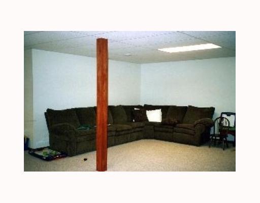 146 Joe Hall Road Beaver Falls, PA 15010 - Photo 5 of 8 Den/Family/Great Room.