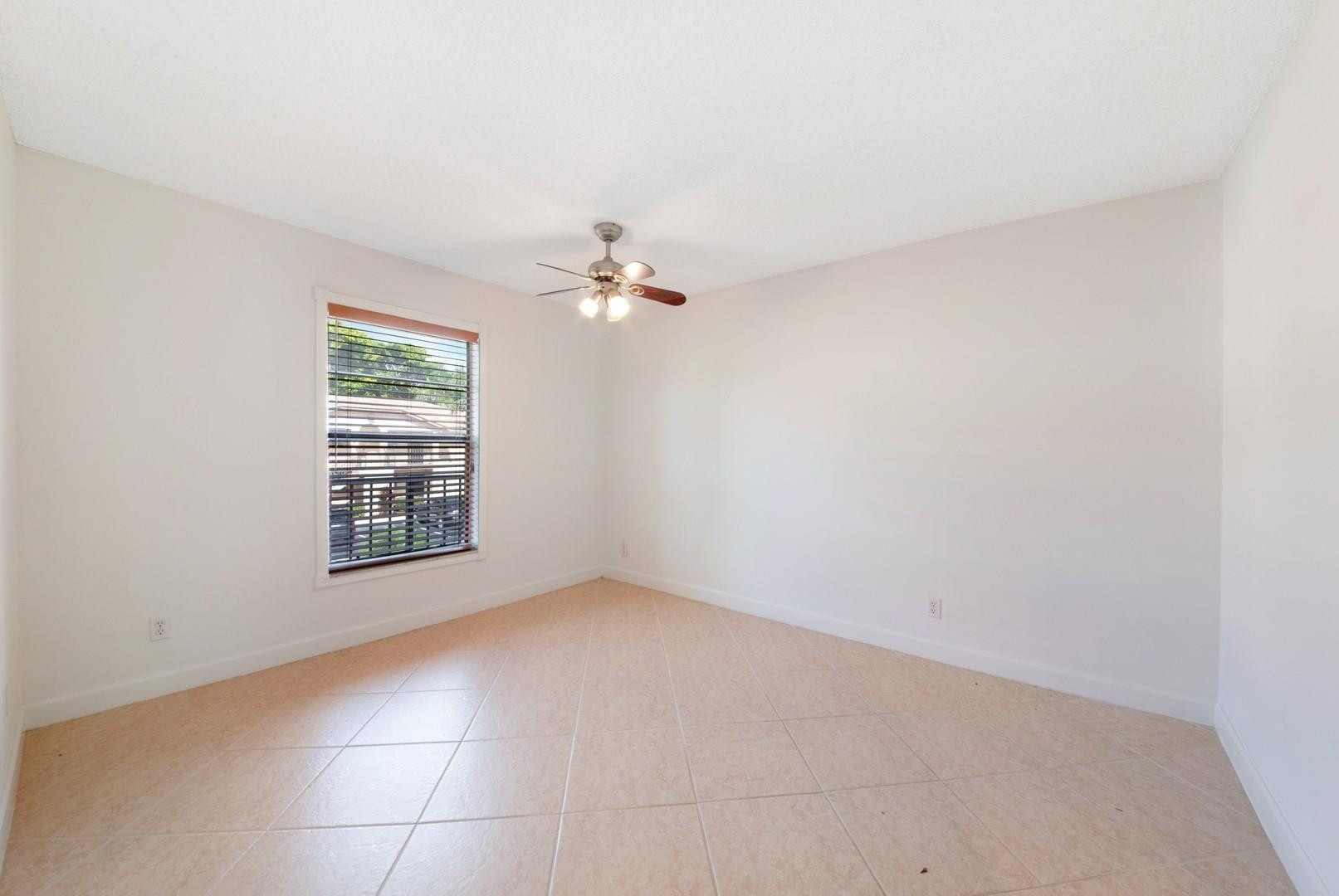 9466 Boca Cove Circle, Unit 315 Boca Raton, FL 33428 - Photo 12 of 21 Photo 12