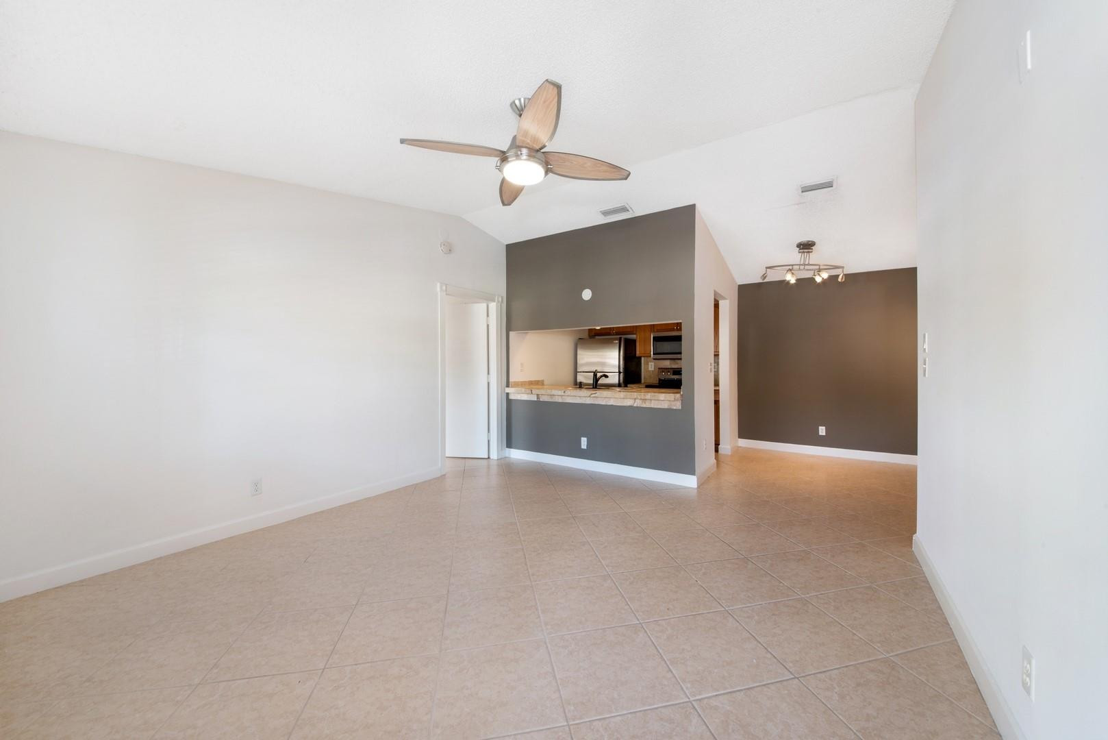 9466 Boca Cove Circle, Unit 315 Boca Raton, FL 33428 - Photo 9 of 21 Photo 9