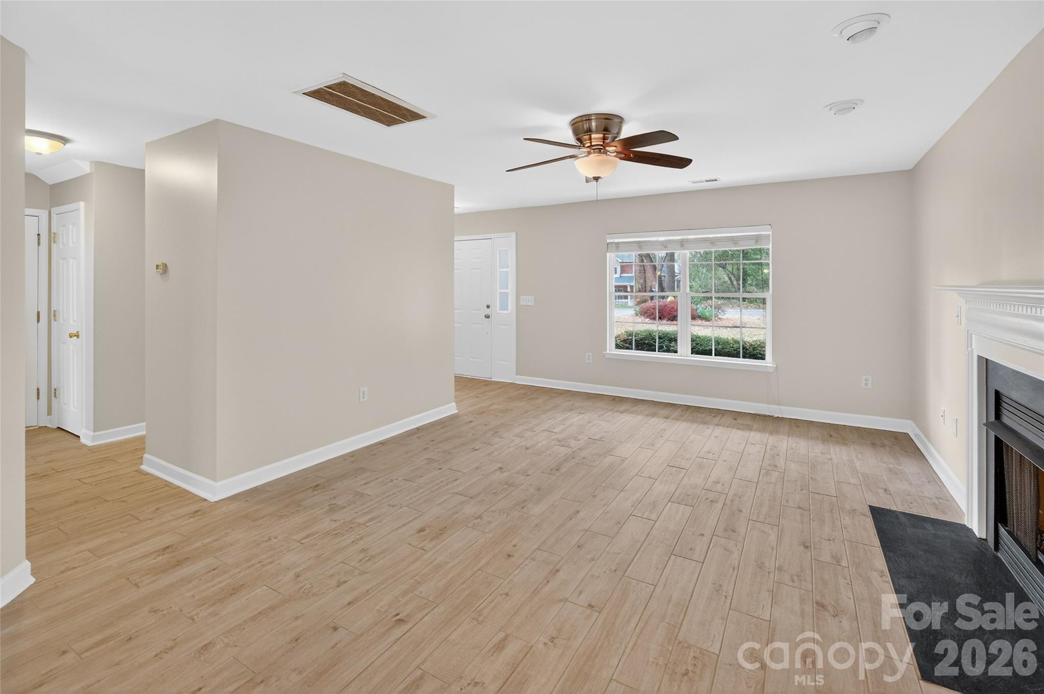 627 Rugby Drive Lancaster, SC 29720 - Photo 4 of 24