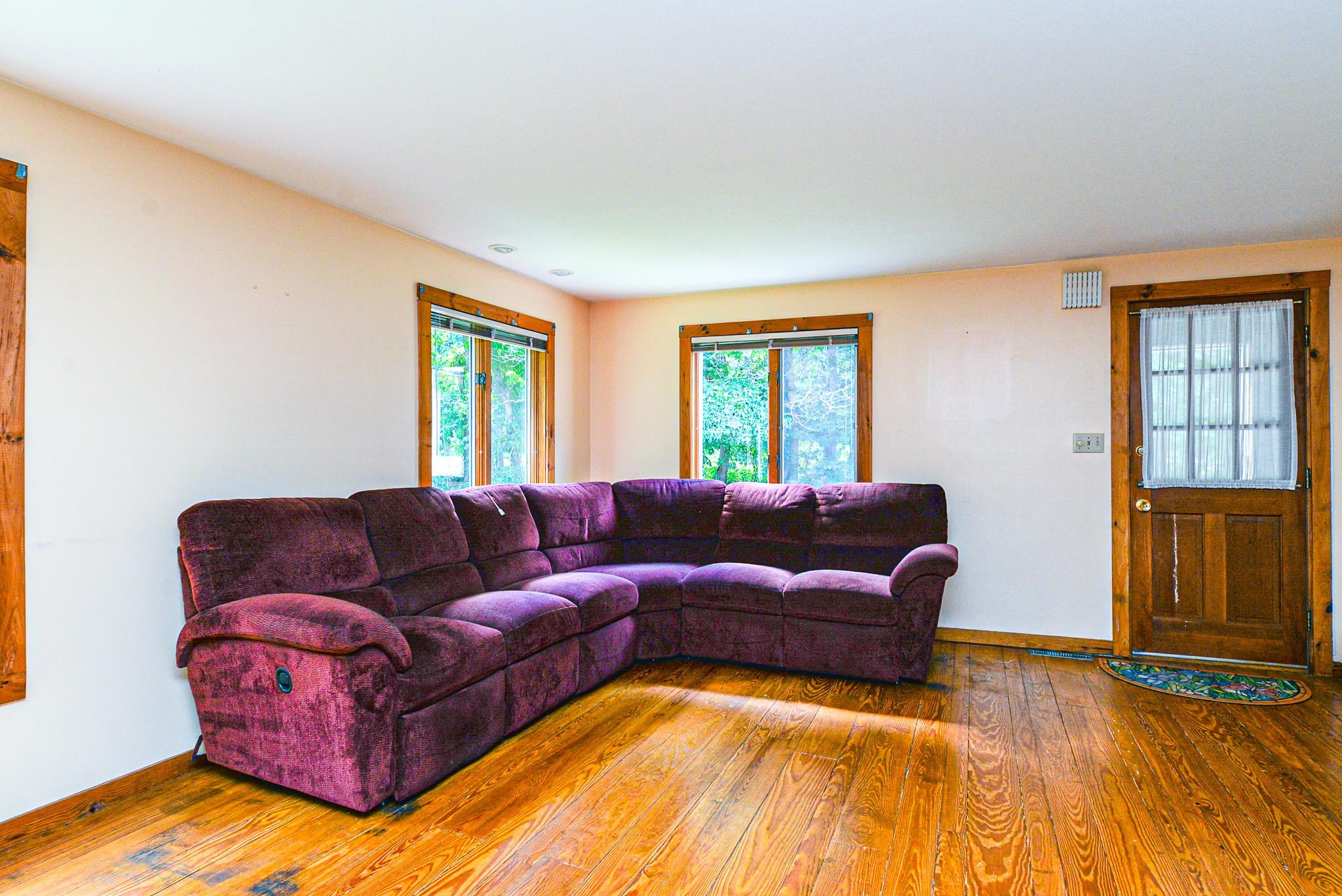 19 Lovell Road Stratham, NH 03885 - Photo 8 of 33