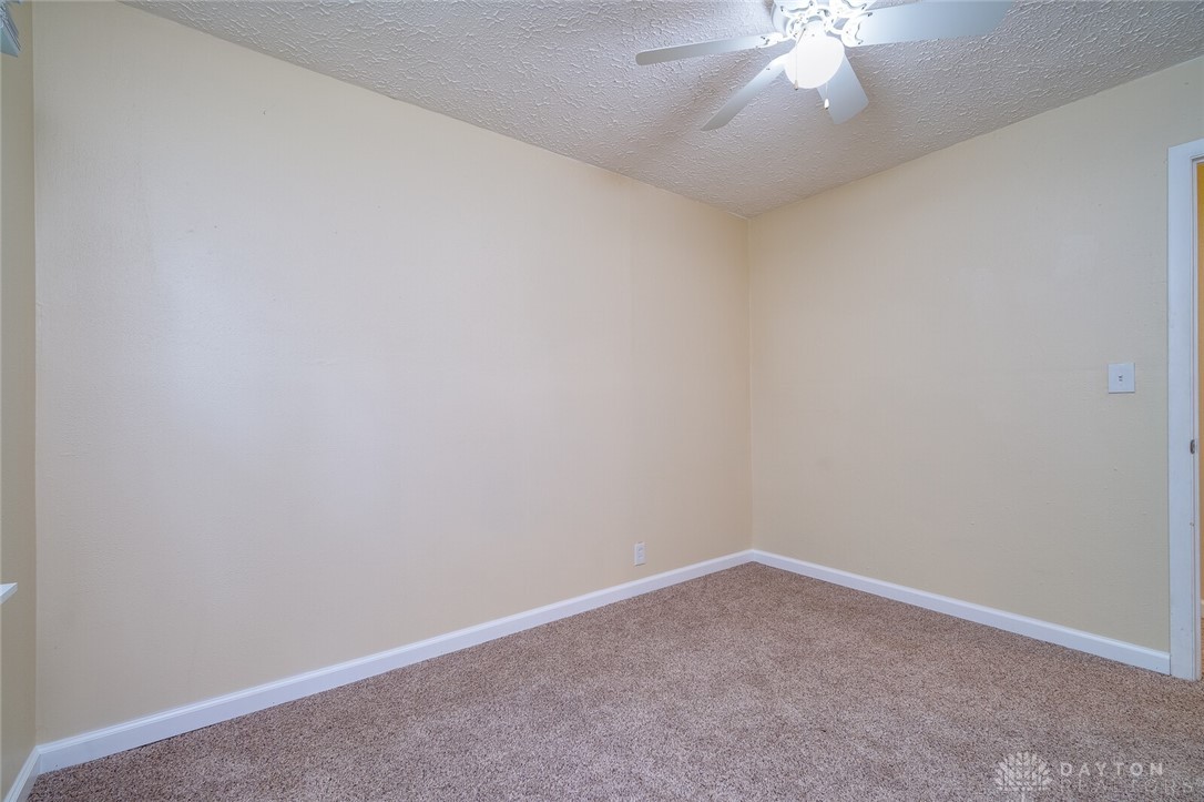 2883 Red Oak Road Dayton, OH 45432 - Photo 19 of 31 Gallery Image 19